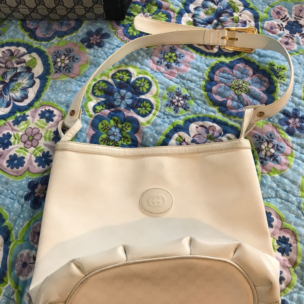 Authentic Gucci Bucket Bag - Picture 2 of 4
